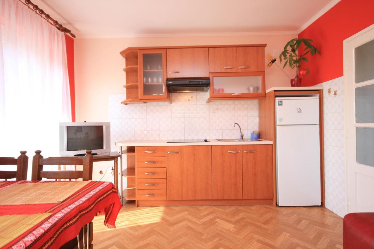 Apartments With A Parking Space Lovran, Opatija - 7713 المظهر الخارجي الصورة